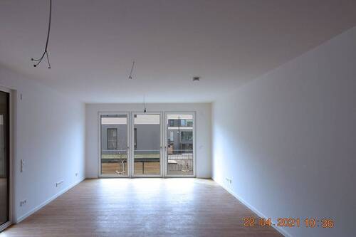 Wohnzimmer - 5 Zimmer Etagenwohnung zur Miete in Bestensee