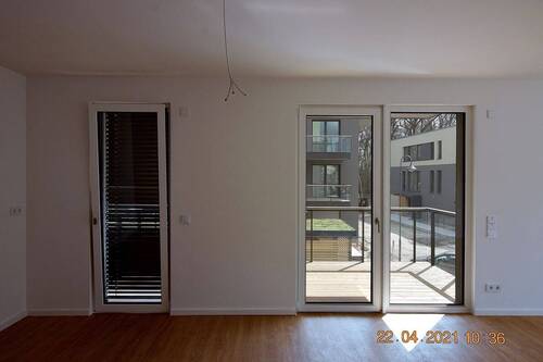 Wohnzimmer - 5 Zimmer Etagenwohnung in Bestensee