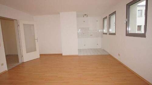 Wohnen-Schlafen - 1 Zimmer Etagenwohnung in Straubing