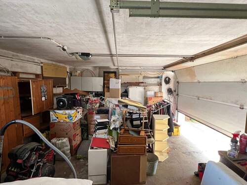 Garage - 