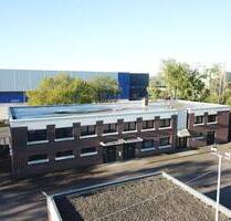Gewachsener Betriebsstandort im Logistikzentrum Brink-Hafen - Hallen, Büros, 4.400 m² Außengelände - Hannover-Langenhagen