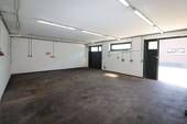 Festes Werkstattgebäude innen - 