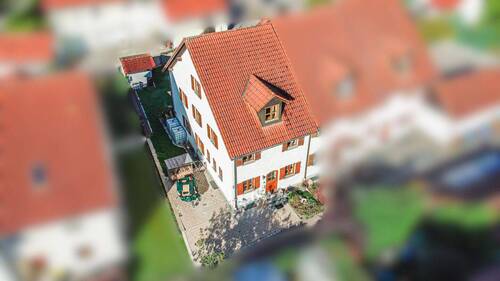 Haus Luftaufnahme - 7 Zimmer Reihenendhaus zum Kaufen in Dingolfing