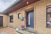 Eingang - 6 Zimmer Einfamilienhaus zum Kaufen in Neuenhaus