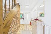 Flur - 6 Zimmer Einfamilienhaus in Neuenhaus