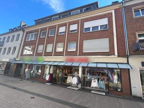 Straßenansicht - Wohn- und Geschäftshaus in der Fußgängerzone von Dorsten