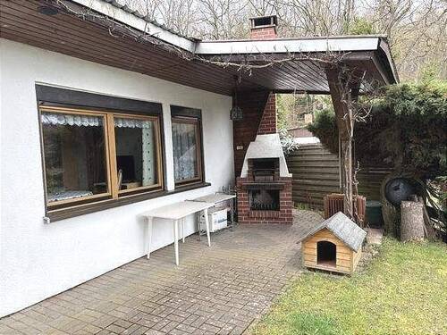 Terrasse und Kamin - 