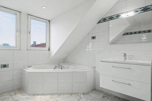 Badezimmer + Fenster - 