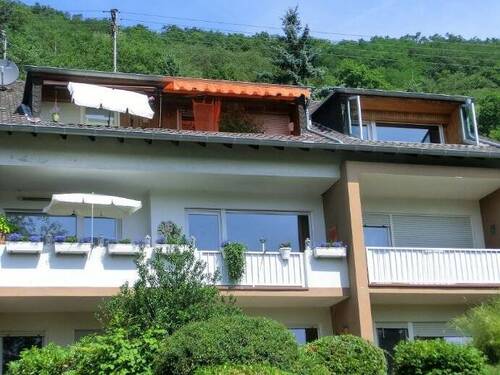 Außenansicht DG links - Das perfekte Single-Nest - 420,00 EUR Kaltmiete, ca.  59,00 m² Wohnfläche