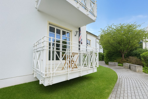 Balkon mit Zugang zum Schlafzimmer - 