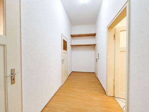 Flur - Wohnen in begehrter Lage: Helle 2-Zimmer-Wohnung in der Oststadt!