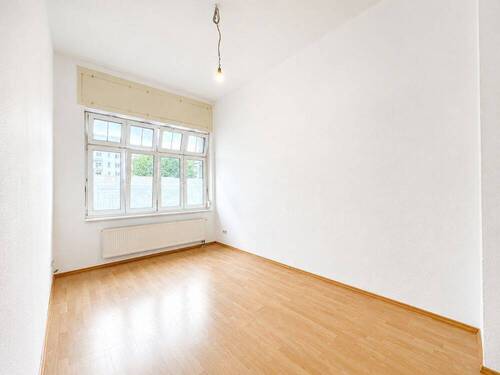 Zimmer 1 - 2 Zimmer Etagenwohnung zur Miete in Mannheim / Schwetzingerstadt Oststadt
