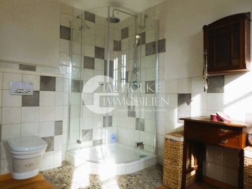 303.Haus.BadOben_Dusche - 