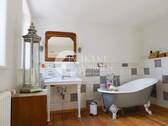 303.Haus-Bad_oben - 