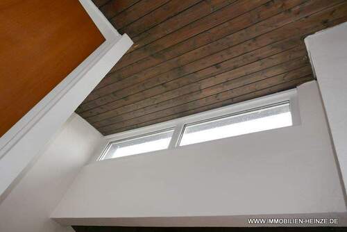 Fensterband im Flur - 