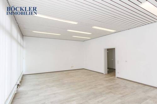 Ladengeschäft Innenansicht - 6 Zimmer Gewerbeobjekt (Büro, Produktion, Verkauf) zum Kaufen in Engelsbrand