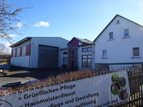 DSC02535.JPG
Halle mit Kranbahn - Halle in Neustadt