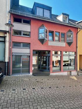 IMG_7352.jpeg - Gepflegtes Geschäftshaus mit 2 Wohneinheiten in PrümEifel zu verkaufen
