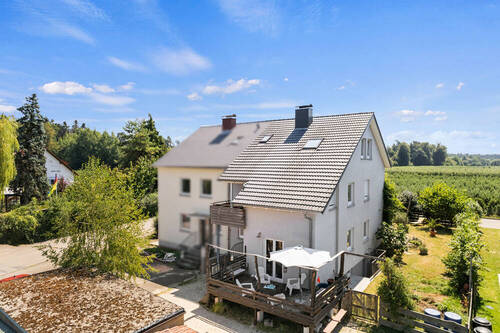 Luftbild Hauszugang - 5 Zimmer Doppelhaushälfte zum Kaufen in Eriskirch