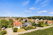 Luftbild Wohngebiet - 5 Zimmer Doppelhaushälfte in Eriskirch