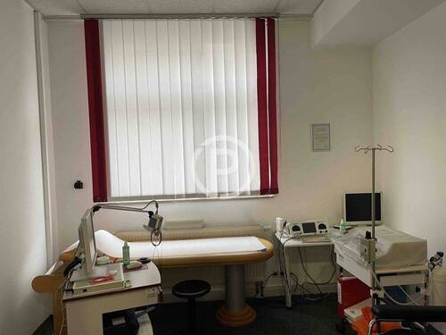 EKG - Behandlungsraum - Büro in Stuttgart zur Miete