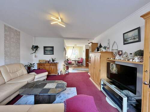 rückwärtiger Wohn-Essbereich - 