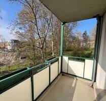 Balkon auf, Sonne rein.. Marienthal...helle, moderne 4 Zimmer-Wohnung mit Einbauküche .. sofort einzugsfertig - Zwickau
