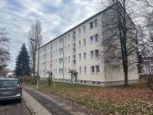Straße - 4 Zimmer Etagenwohnung zur Miete in Zwickau