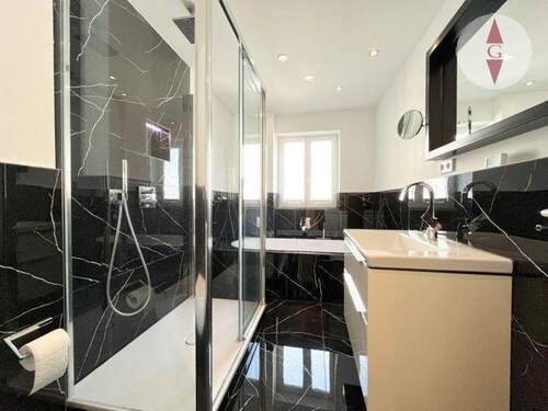 1-694 Badezimmer (2) - 