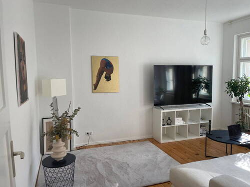 Wohnzimmer - 2 Zimmer Etagenwohnung zum Kaufen in Berlin
