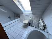 Tageslichtbadezimmer Dachgeschoss (I) - 