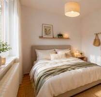 Klassische Architektur trifft Wohnkomfort: 3-Zimmer-Wohnung - Berlin Steglitz