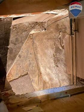 12. Keller Treppe - 