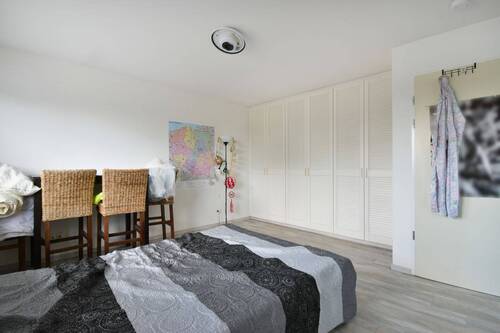 Einbauschrank. - 