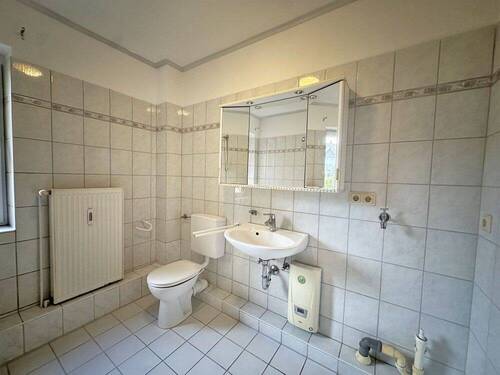 Badezimmer Bild 1 - 