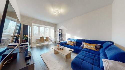 Zimmer 1 - 3 Zimmer Etagenwohnung zum Kaufen in Berlin