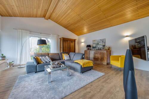 Wohnbereich Obergeschoss - 5 Zimmer Einfamilienhaus in Kordel