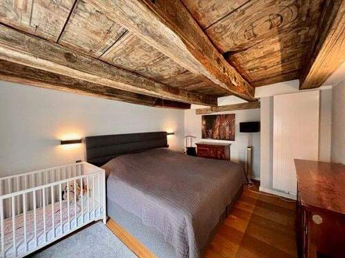 Schlafzimmer 1. OG Hauptwohnung - 