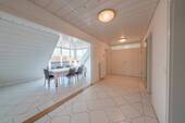Flur - Etagenwohnung mit 95,00 m&sup2; in Heilbronn zum Kaufen
