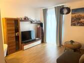 Wohnzimmer - Etagenwohnung mit 67,50 m&sup2; in Nürnberg zur Miete