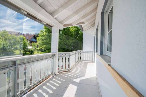Balkon Erdgeschoss - Große DHH in ruhiger Lage von Ruderting