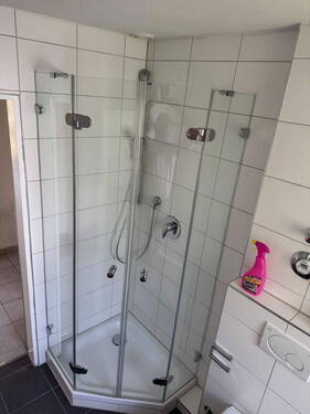 Echtglas-Duschwand - Etagenwohnung mit 71,00 m² in Mutterstadt zur Miete