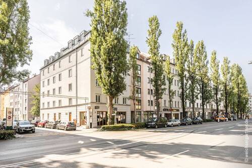 Vorderansicht des Hauses - 3 Zimmer Etagenwohnung zum Kaufen in München