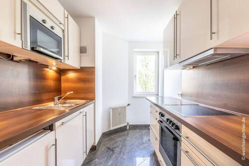 Moderne Einbauküche - Etagenwohnung mit 68,30 m² in München zum Kaufen