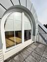 mit Zugang zum Balkon - 