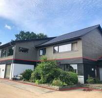 Idyllisch gelegene DoppelhaushälfteBungalow mit Sauna + separates BüroPraxis! - Selk
