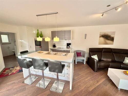 Wohnbereich - 8 Zimmer Mehrfamilienhaus, Wohnhaus zum Kaufen in Norderney