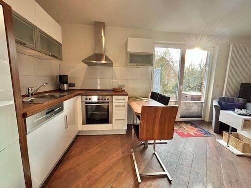 Küche - 8 Zimmer Mehrfamilienhaus, Wohnhaus in Norderney