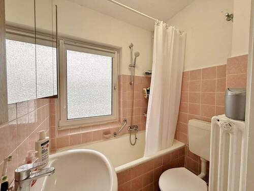 Tageslicht-Wannenbad - 