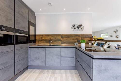 vollausgestattete Küche.jpg - 